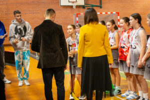 571444776_1433586215434715_421494624210178320_n