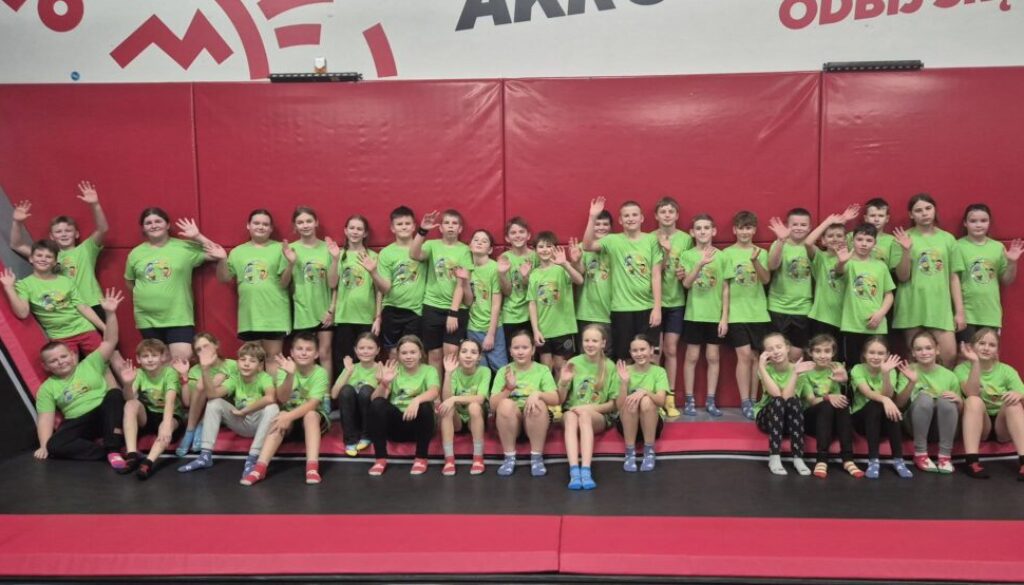 589958230_1457403049719698_7882428573866966754_n (1)